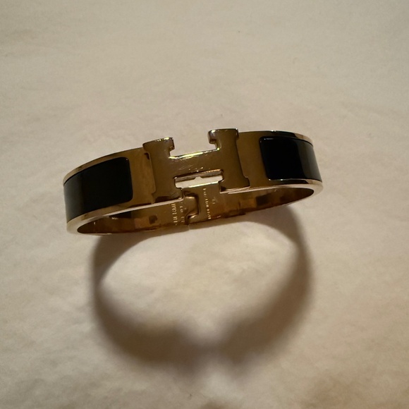 Hermes Clic H Bracelet - Picture 10 of 11